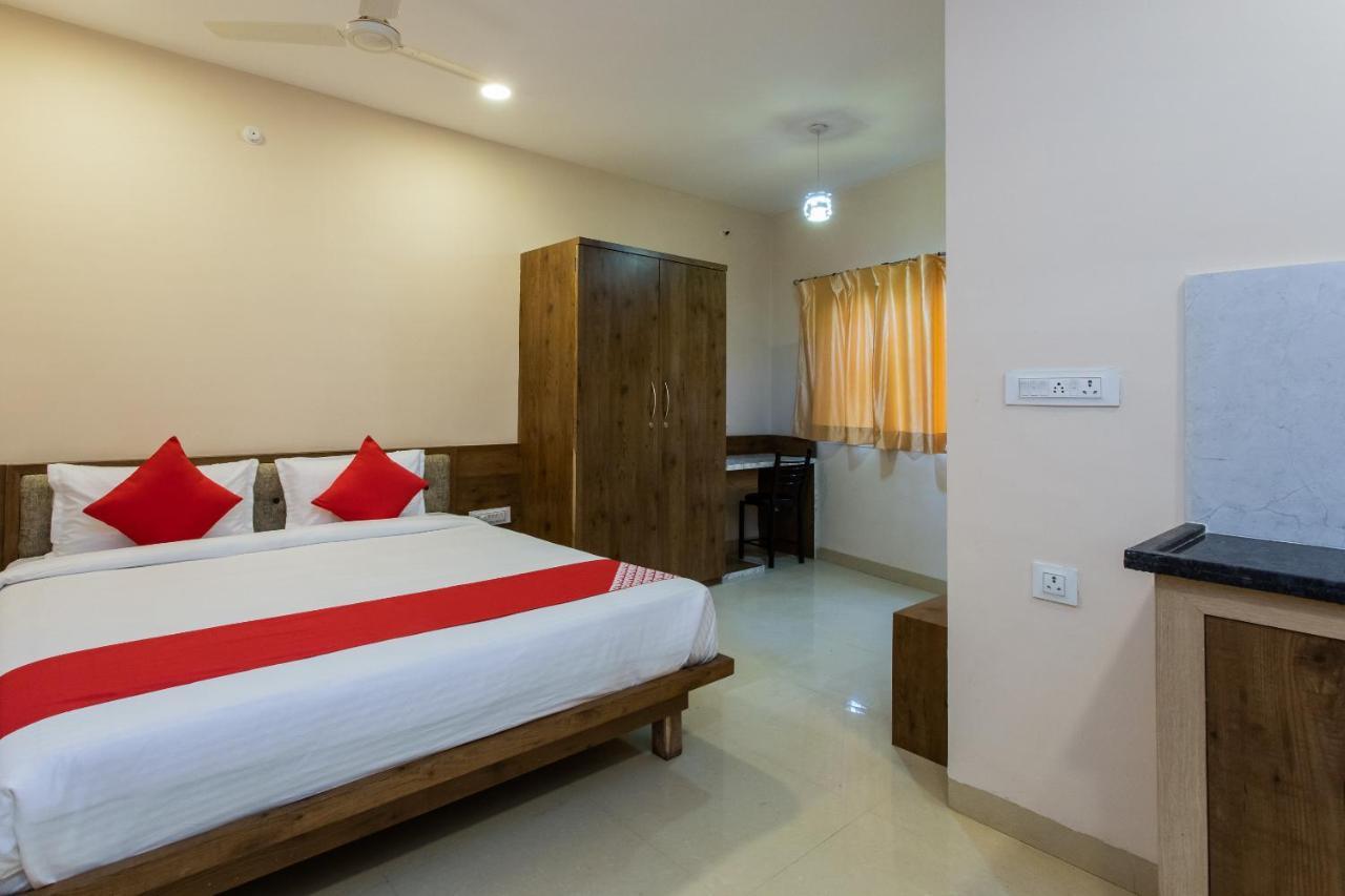 Oyo 75956 格兰德酒店 Rourkela 外观 照片